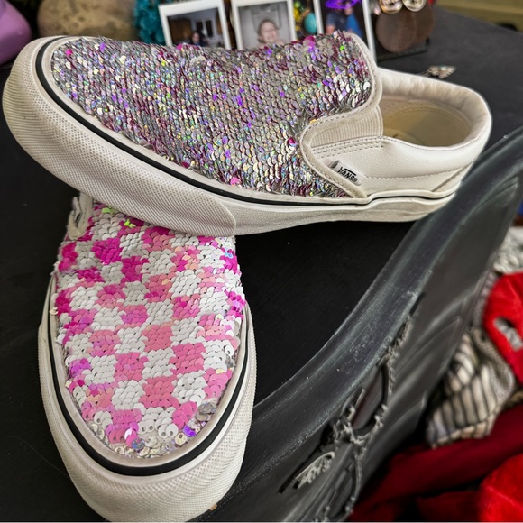 Women’s Vans size 9 - Picture 2 of 4